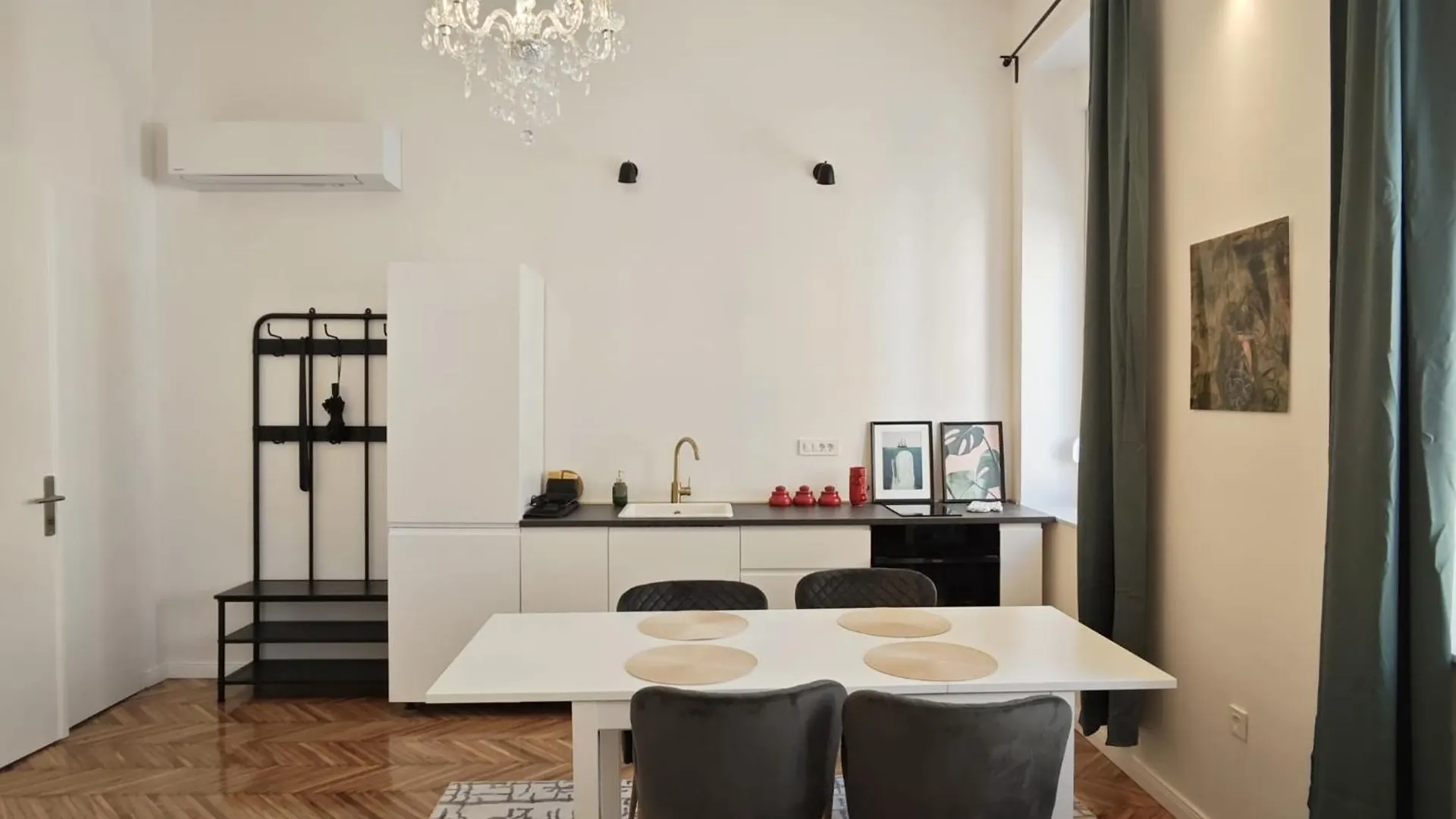 Tinelinn Apartments Zadar #Old Town Bridge كرواتيا