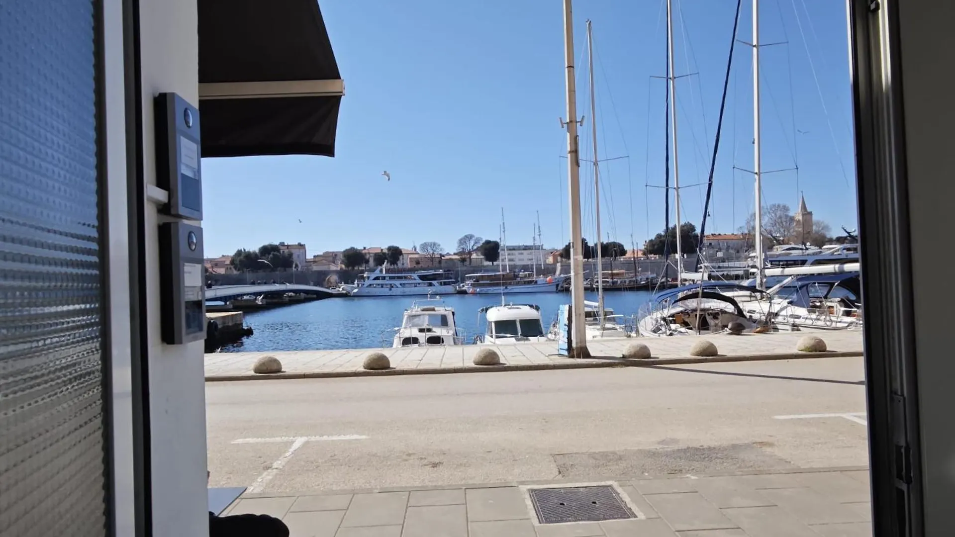 Tinelinn Apartments Zadar #Old Town Bridge