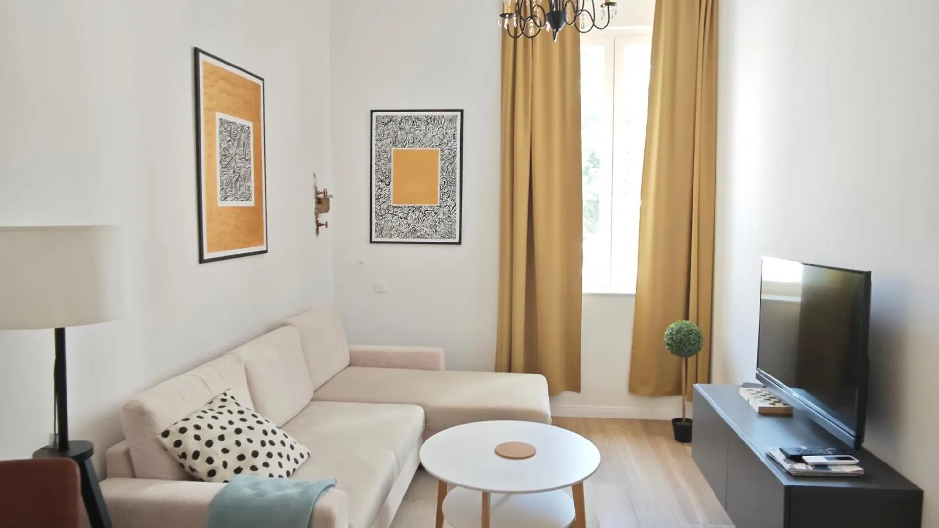 Tinelinn Apartments Zadar #Old Town Bridge كرواتيا